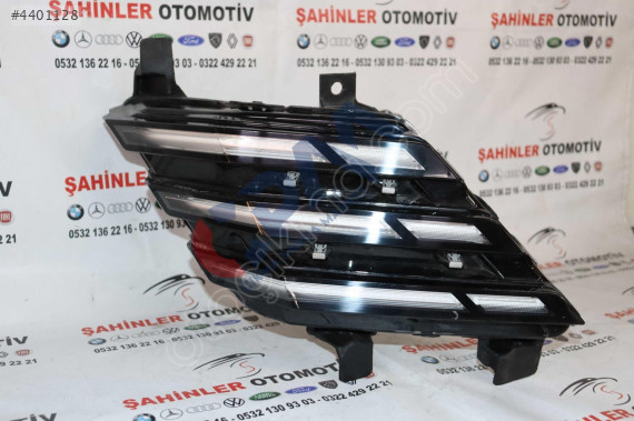 2023  PEUGEOT 3008  SOL ÖN GÜNDÜZ FARI 9845434880