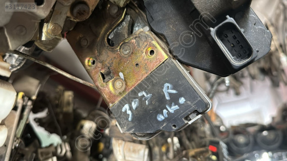 PEUGEOT 307 SAĞ ARKA KAPI KİLİDİ