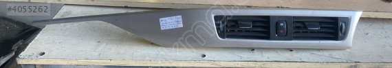 BMW F30 3SERİSİ HAVALANDIRMA IZGARASI  10057151