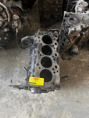 Corsa c 1.7 blok