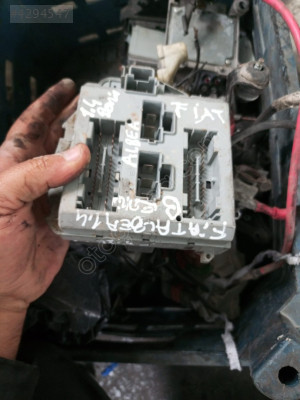 fiat 1.4  benzinli sigorta  kutusu