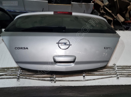 OPEL CORSA D BAGAJ KAPAGI