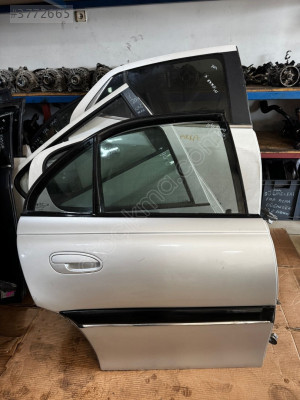 OPEL OMEGA SAĞ ARKA KAPI