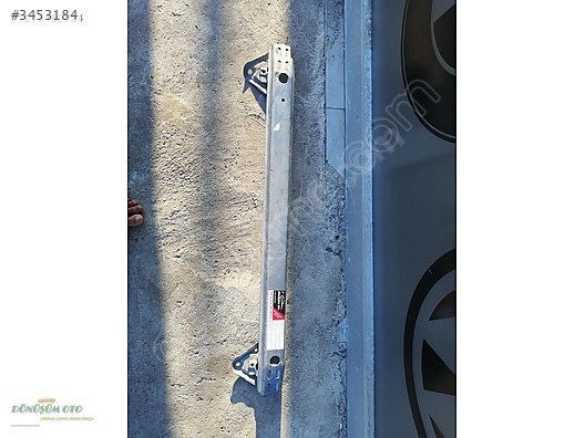 TOYOTA YARİS ÇIKMA ARKA TAMPON DEMİRİ 2006 -