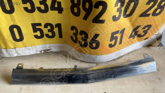Mercedes W205 ön tampon nikelajı A2058851574