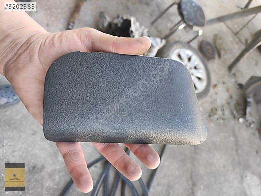 58732-0D040 toyota yaris sol arka bagaj amortisör kapağı
