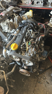 RENAULT MEGANE SYMBOL KANGOO 1.5 KOMPLE MOTOR