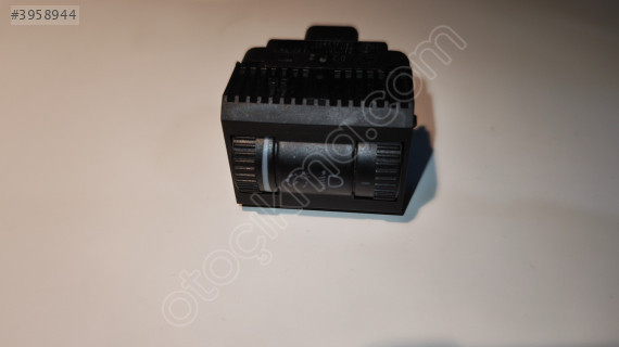 POLO 9N FAR YÜKSEKLİK GÖST. AYD. AYARI 6Q0 941 333 C