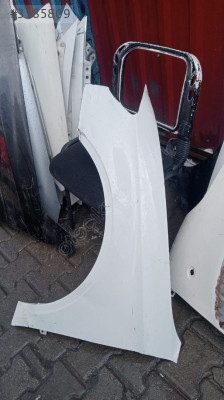 Audi A3 İçin Çıkma Sol Ön Çamurluk Satışı