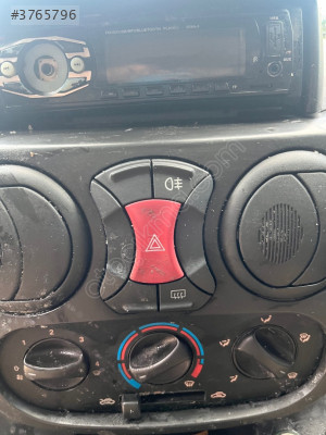 Fiat Doblo 2 Dörtlü Çakar Dügmesi