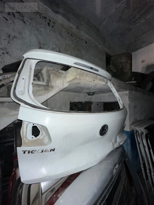 VW TİGUAN ÇIKMA ORJİNAL BAGAJ KAPAĞI KD