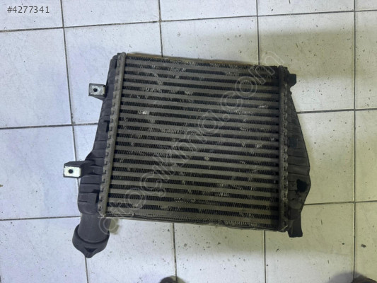 Vw Touareg Turbo Radyatörü Sol 3.0TDI 2007-2015 7L6145803D