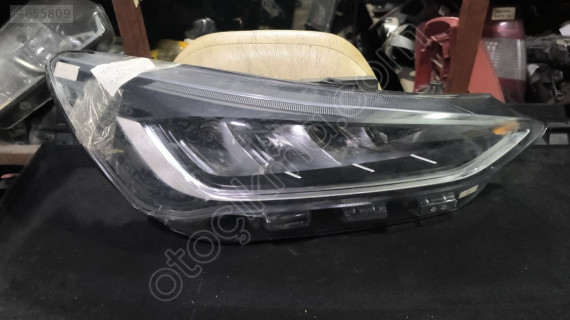 ford focus 4.5 sağ far