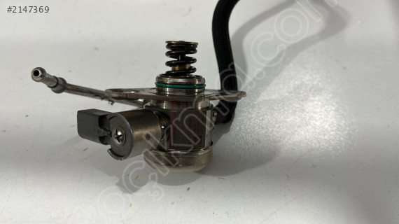 MERCEDES W205 C180 YÜKSEK BASINÇ POMPASI A2740700501