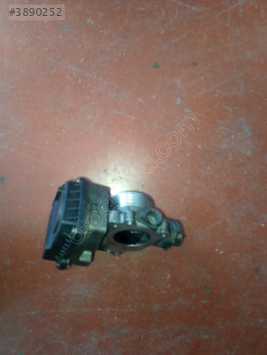 Peugeot 206 boğaz gaz kelebeği 9640796280