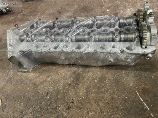 VOLVO XC60 D3 SİLİNDİR KAPAĞI KONTROLLÜ 2011-2013