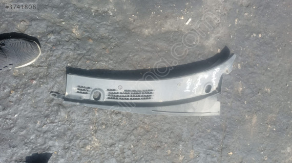 PEUGEOT PARTNER ÖN CAM IZGARASI 05366077016