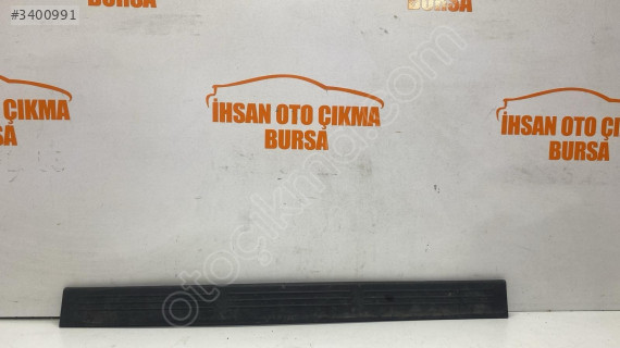85885-2C000 - Hyundai Tiburon 03-08 için Basamak Plakası RH