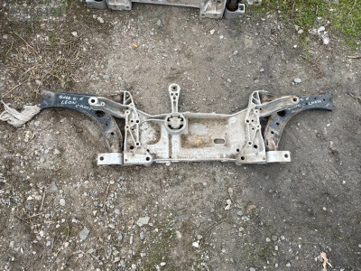 VW GOLF 5 MOTOR TRAVERS ORJİNAL ÇIKMA