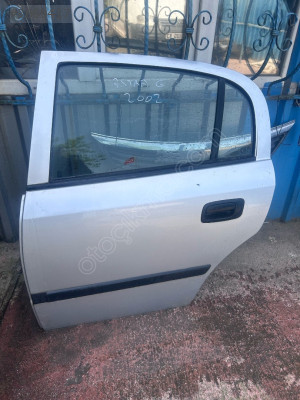 ASTRA G 2002 SOL ARKA KAPI