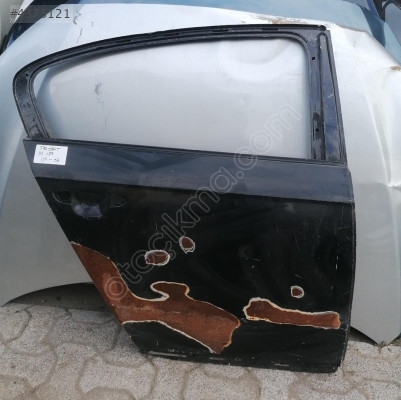 Volkswagen Passat 2007 2014 Sağ Arka Kapı Orijinal Çıkma