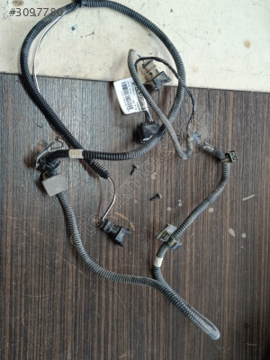 Dacia Duster arka tampon tesisatı