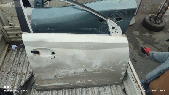HYUNDAİ BAYON SAĞ ÖN KAPI ÇIKMA ORJİNAL PARÇA