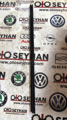 13188958 Opel Corsa D sol ön kapı iç cam sıyırıcı fitili