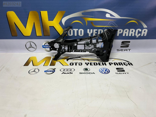 MERCEDES C220-C200-C180 W205 TAMPON BRAKETİ A 205 885 07 65