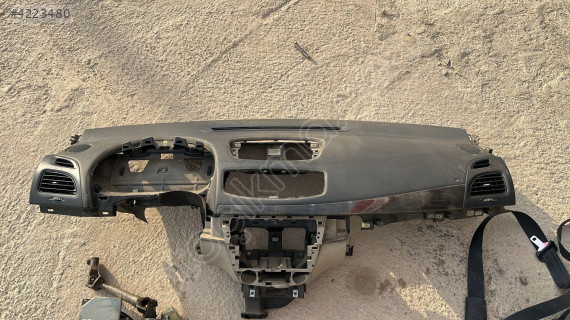 2010-2016 RENAULT FLUENCE GÖGÜS SETİ ORJ ÇIKMA