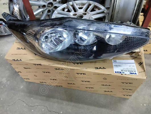 FORD FİESTA 2010 ÇIKMA İTHAL SAĞ FAR