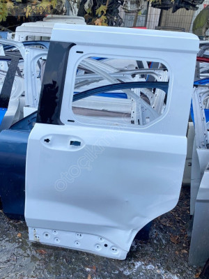 MİRİM OTODAN FORD COURİER 2024 SOL ARKA KAPI