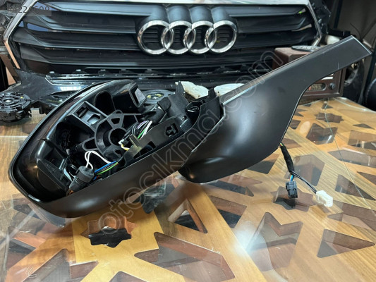 Citroen C3 16-20 Model Sağ Ayna Orjinal Yeni 98267124XT