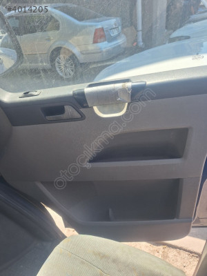 Transporter T5 Sağ Ön Kapı döşemesi