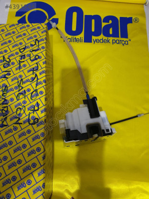 Fiat doblo 4 sag ön kapı kilidi 2014 sonrasi sıfır orjinal opar