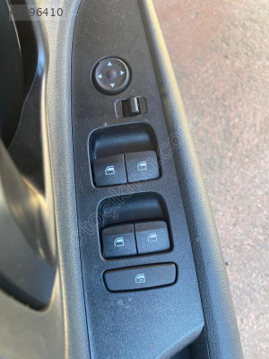 2024 Hyundai Bayon Dörtlü Cam Düğmesi Sıfır Orjinal