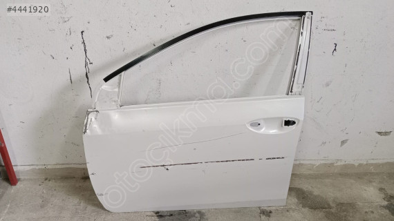 2014 toyota corrolla sol on kapi