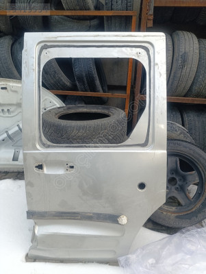 Ford Connect sol arka kapı