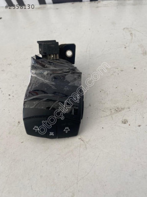 Renault Fluence Megane 3 Radyo Kontrol Kolu Orjinal Çıkma