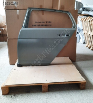VOLKSWAGEN GOLF 7 SOL ARKA KAPI SIFIR İTHAL