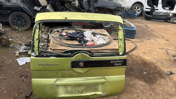 Peugeot bipper bagaj kapağı orj çıkma
