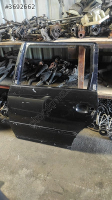 VOLKSWAGEN PASSAT B5 SOL ARKA KAPI CIKMA