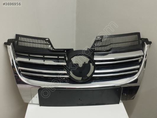 Volkswagen Passat B6 2006-2011 Ön Panjur Orijinal Çıkma 3C0853651