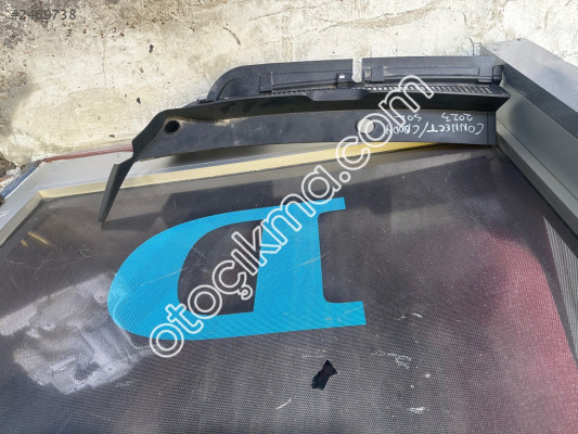 Yeni kasa Ford Connect caddy ön cam ızgarası sol