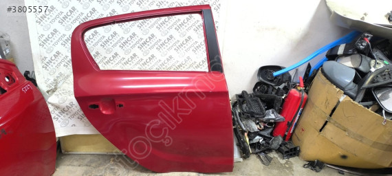 HYUNDAİ i20 2009 2012 SAĞ ARKA KAPI ÇIKMA ORJİNAL