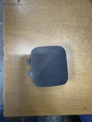 Peugeot 3008 ön çeki demir kapak