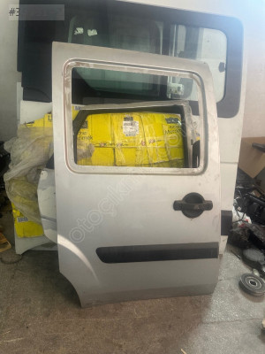 Doblo sağ sürgülü kapı