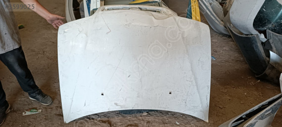 Fiat Palio Albea motor kaputu orijinal çıkma az hasarlı guzel