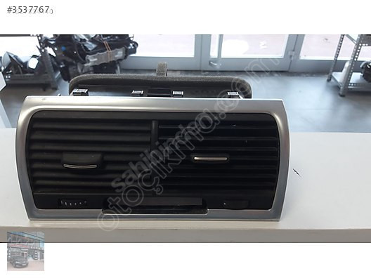4L0820951 AUDİ Q7 ORTA HAVALANDIRMA