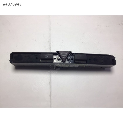 Opel Astra H Zafira B Dörtlü Flaşör Düğmesi 13100105 03758075